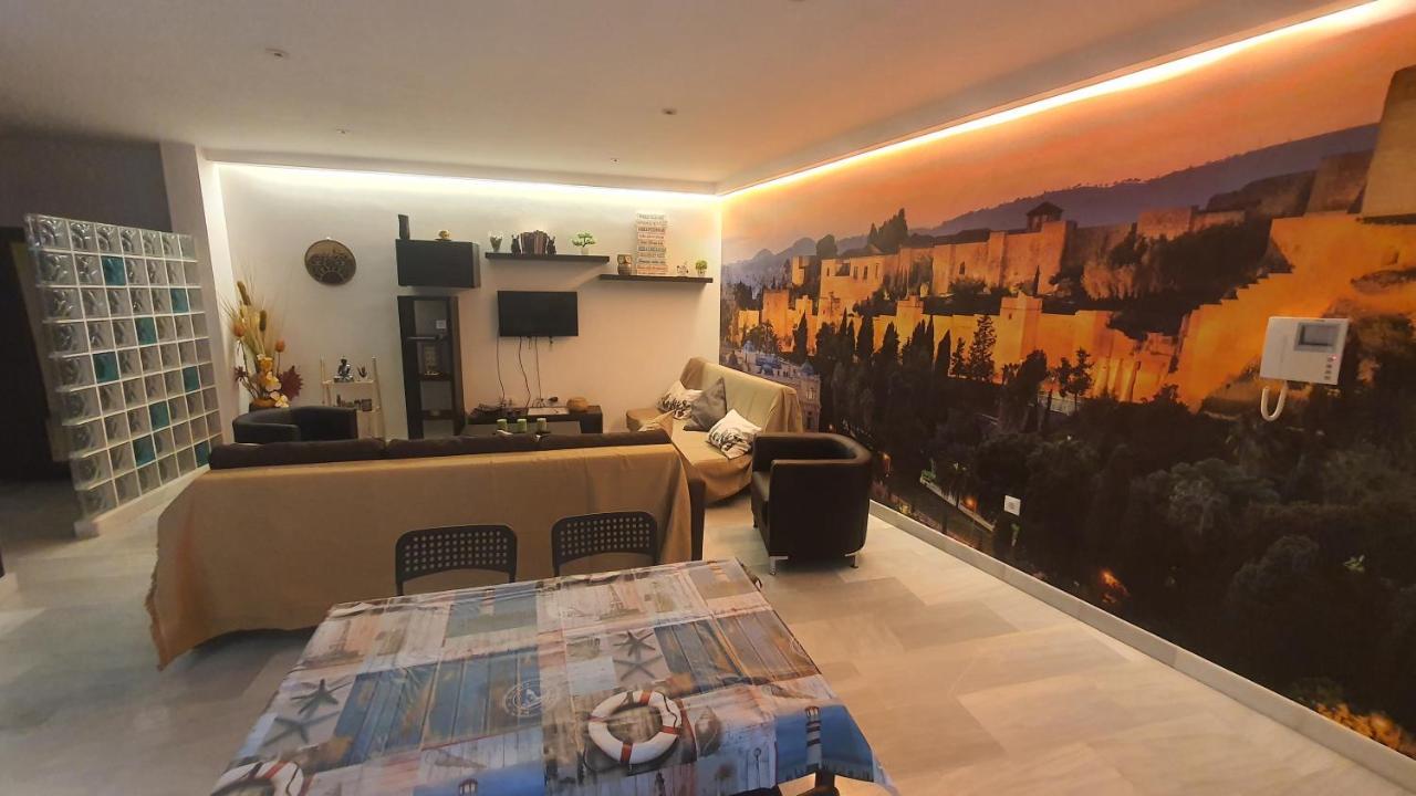 Lyrioshomes Apartamentos Los Treboles Málaga Kültér fotó
