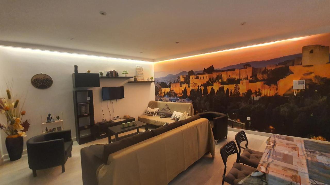 Lyrioshomes Apartamentos Los Treboles Málaga Kültér fotó