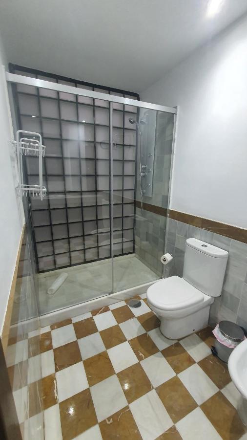 Lyrioshomes Apartamentos Los Treboles Málaga Kültér fotó