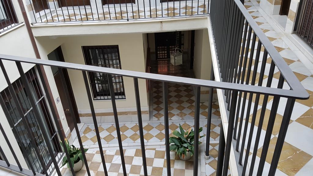 Lyrioshomes Apartamentos Los Treboles Málaga Kültér fotó