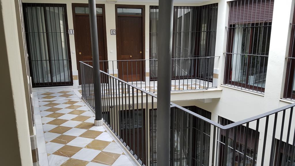 Lyrioshomes Apartamentos Los Treboles Málaga Kültér fotó